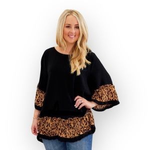 Umgee Black & Leopard print Tunic/Blouse-3/4” bell sleeves-NWT-Sz Small